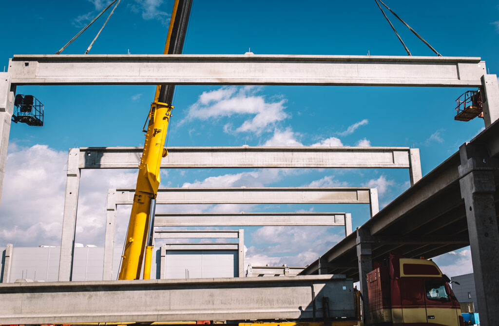 konstrukcja hybrydowa 2026