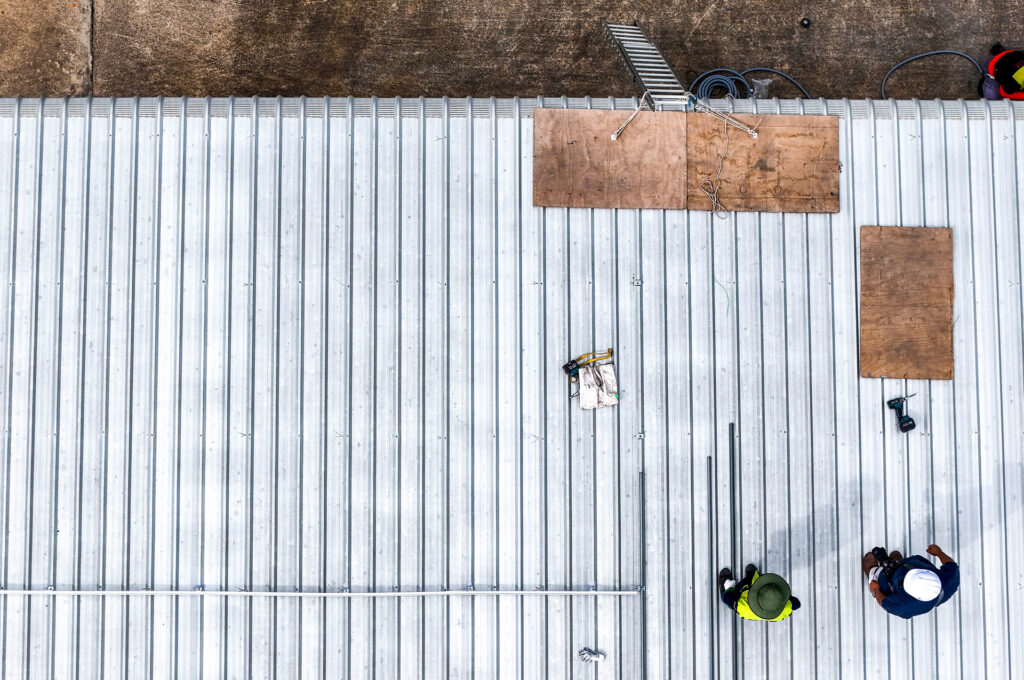 rąbek stojący dach