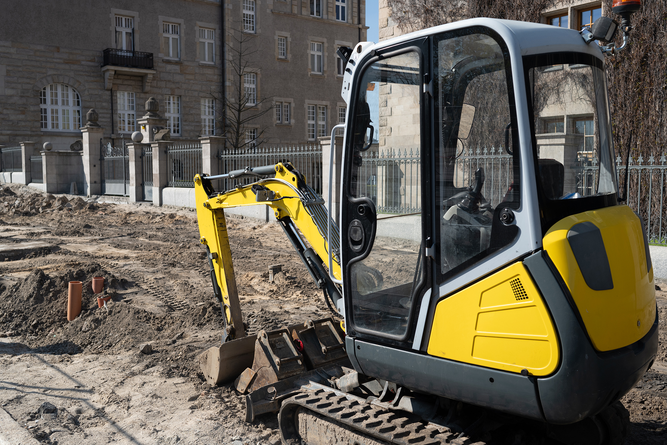 wynajem koparki cena 2026