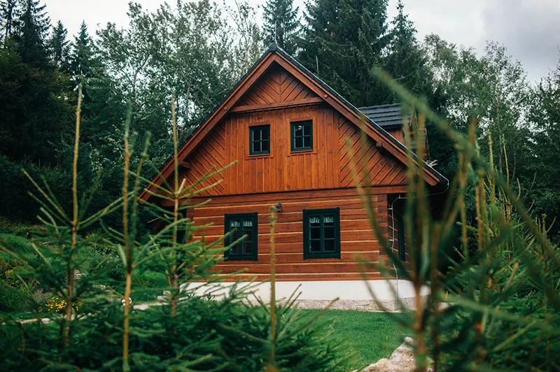 Budowa domu 70 m² – etapy realizacji, przygotowanie działki i najważniejsze prace