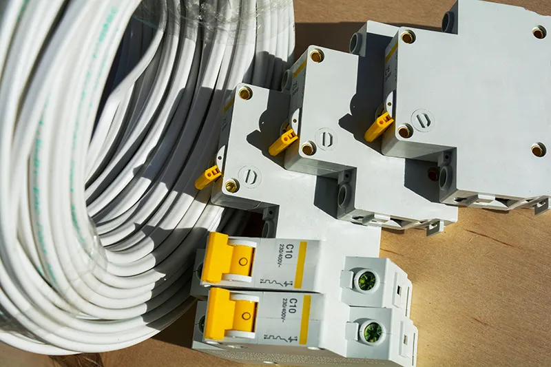 Gniazdka w domu – rozmieszczenie punktów elektrycznych i planowanie instalacji