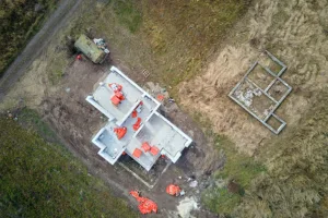 Jaki strop wybrać do domu 70 m² – porównanie rodzajów stropów i możliwości wykonania