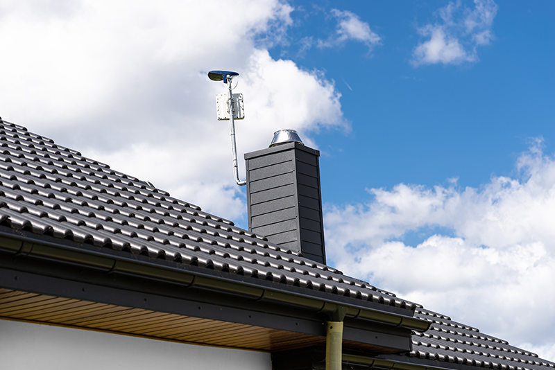 Instalacja odgromowa w domu 70 m2 – czy piorunochron jest potrzebny i kiedy zaplanować jego wykonanie?