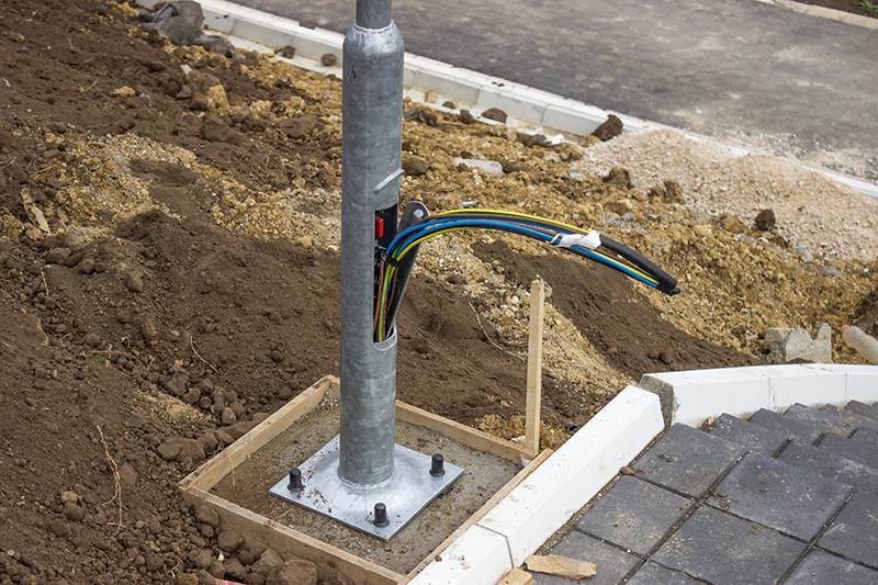Uziemienie fundamentowe domu 70 m2 – wykonanie instalacji uziemiającej w fundamentach