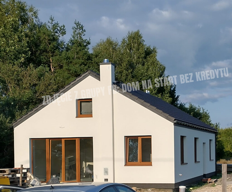 Realizacja domu Pana Tadeusza z dodatkową przestrzenią strychową